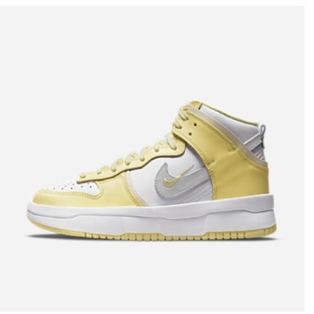 Nike Dunk High Up Size 6